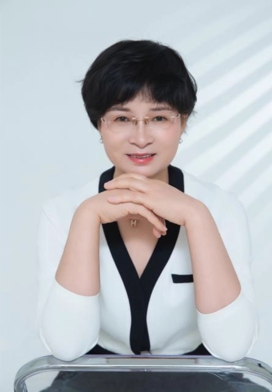 高晓荣导师照片