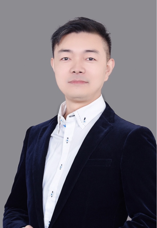 白甲导师照片
